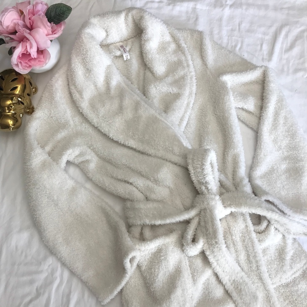 Fluffy bath robe